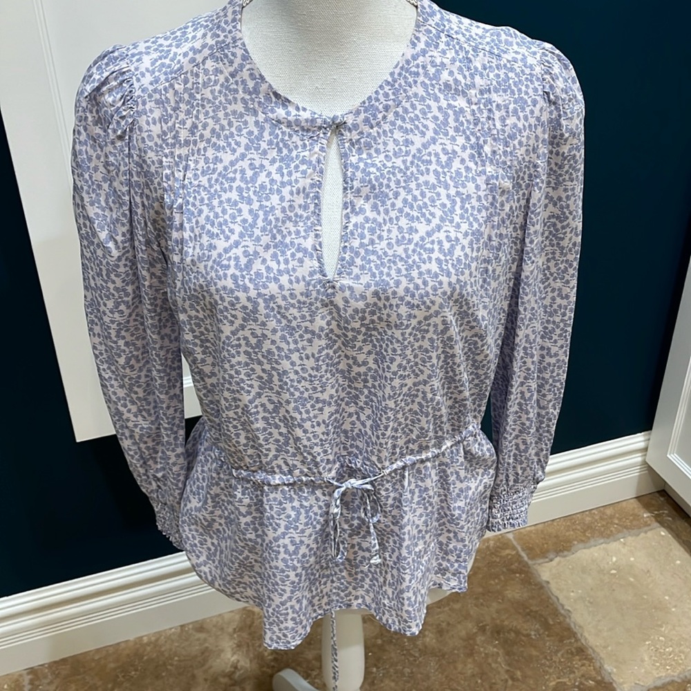 🎉Host Pick🎉 Lucky Brand blue & white peplum 3/4 sleeve blouse